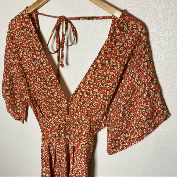 Faithfull the Brand St. Lucia Dress in Blossom Village Pink Floral Back Cut Out - Picture 4 of 15